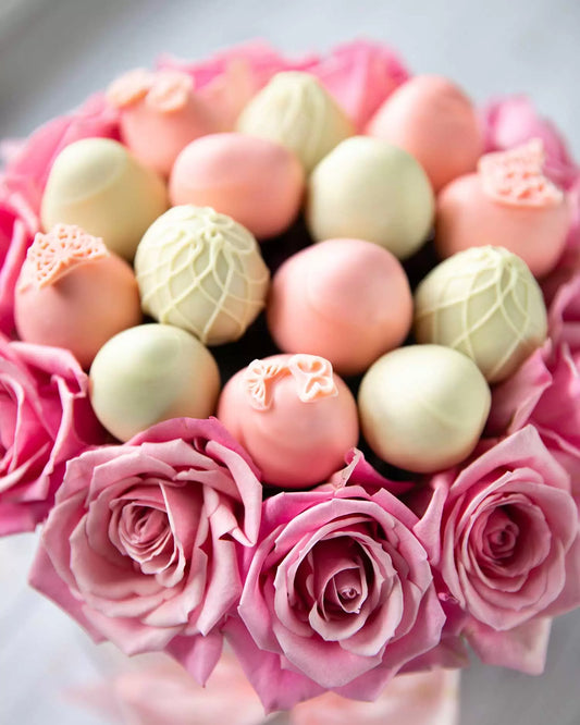 Elegant Pink Open Roses and Pink Drizzle Chocolate Covered Strawberries Chocolate - ROUND BOXES